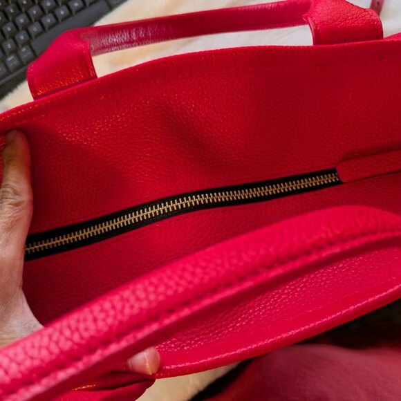 MARC JACOBS Large Red "The Tote Bag"  W/ Dust Bag - Picture 5 of 11